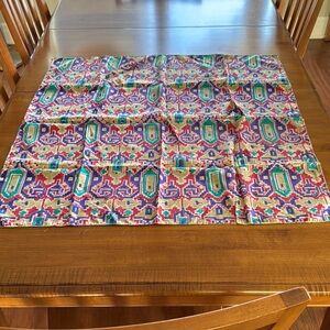 Colorful Geometric Patterned Fabric scarf